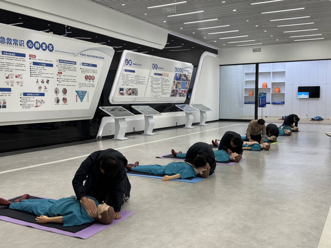 9}@IPW``JQ`{H$A2W0H66]V_tmb